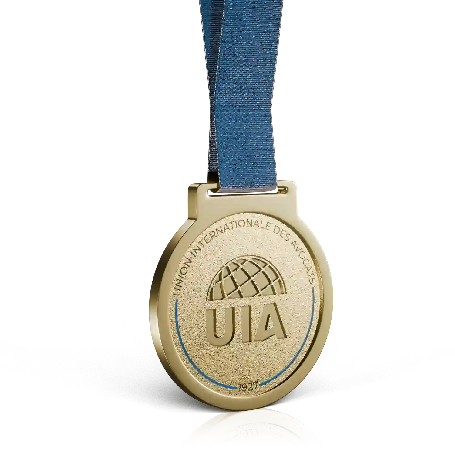 médaille dorée ruban bleu recto union internationale des avocats